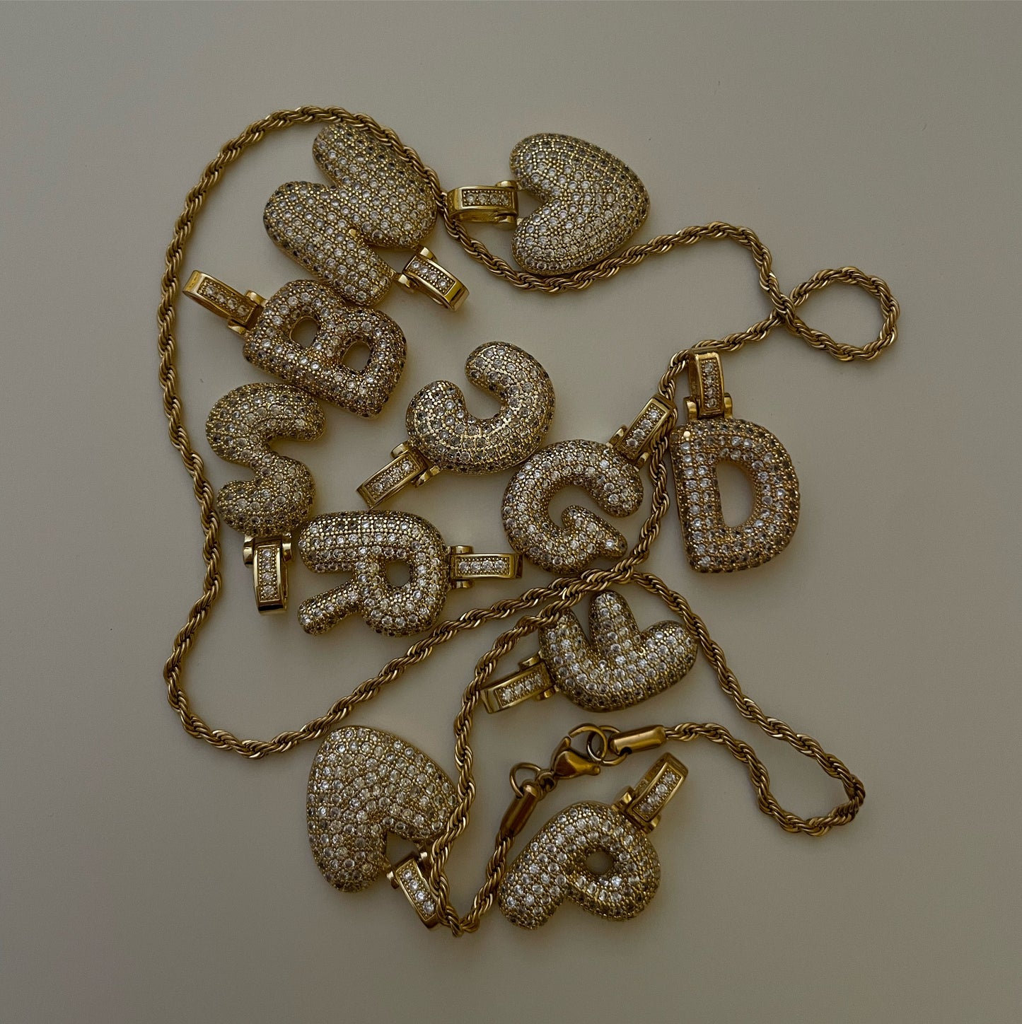 Ciondolo collana letterina