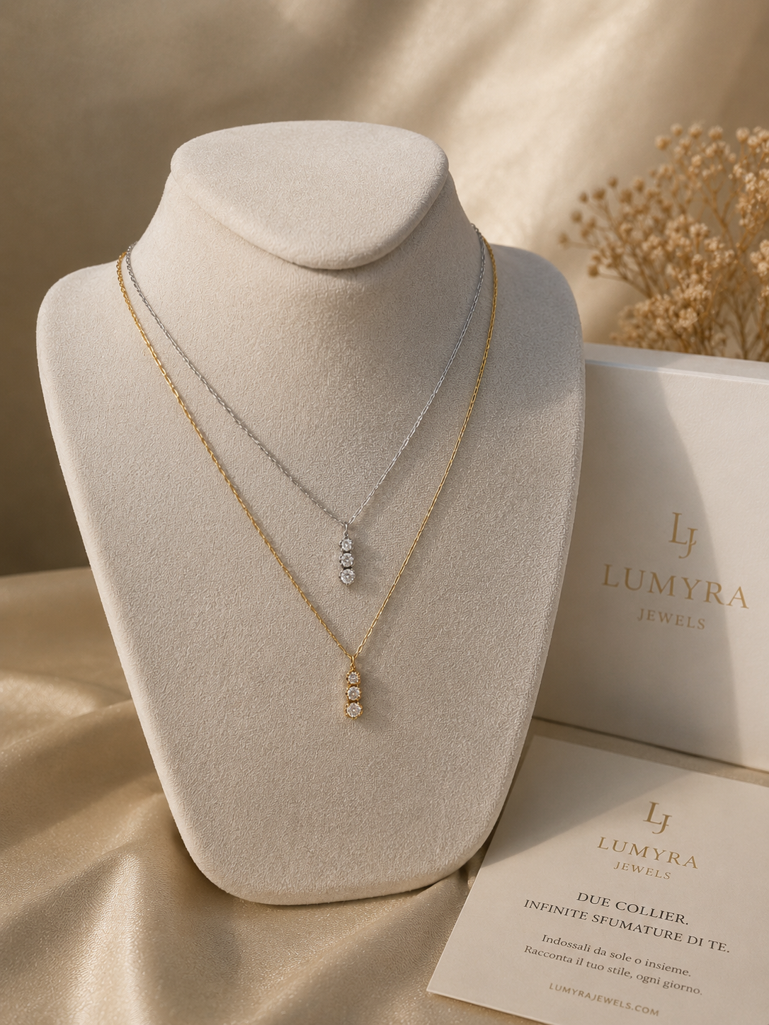 Collana vertical trilogy