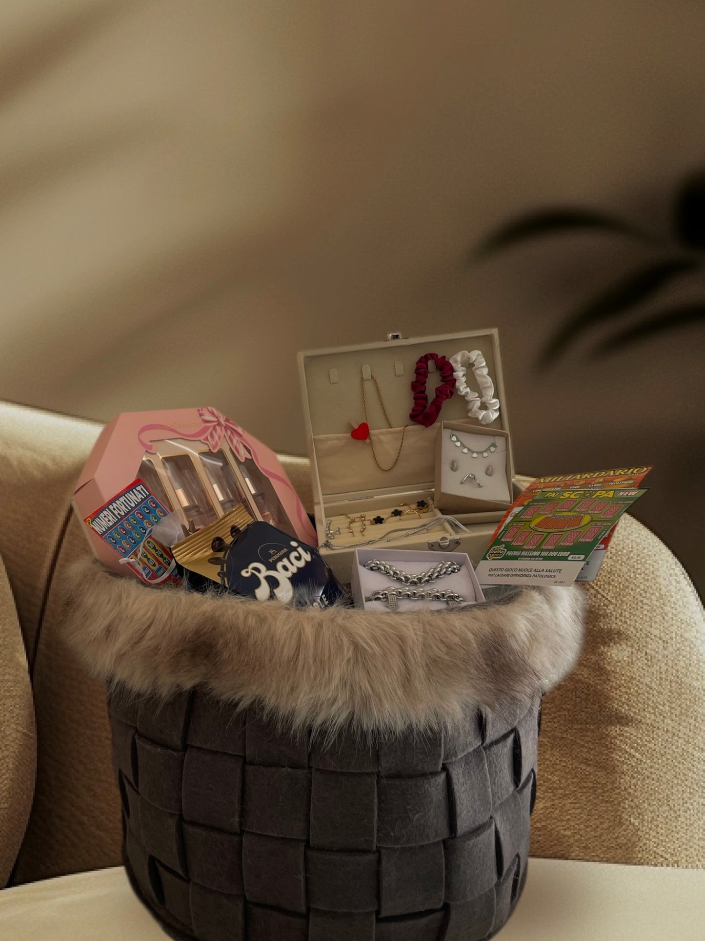 Acquista 2 numeri (seleziona un numero e scrivi il secondo nelle note)