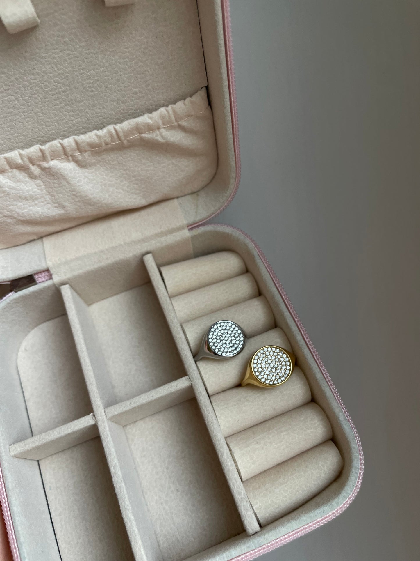 Chevalier tondo zirconato