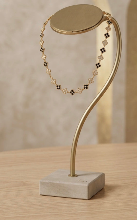 Collana flower brown