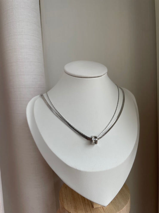 Collana double